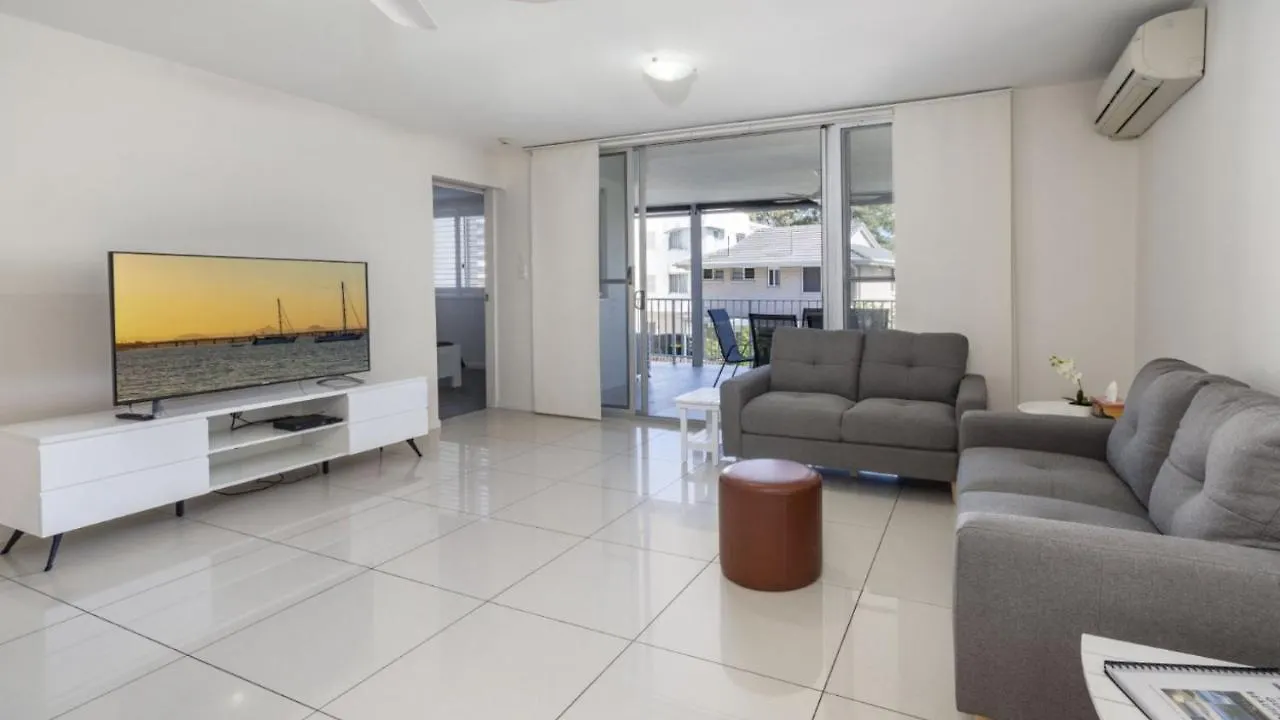 بيت للعطل فيلا Contemporary Unit With Water Views Bongaree أستراليا