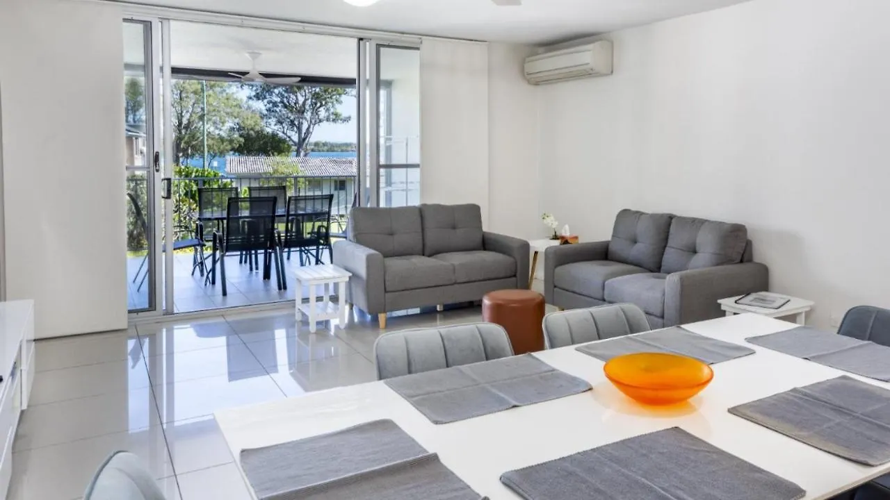 فيلا Contemporary Unit With Water Views Bongaree أستراليا